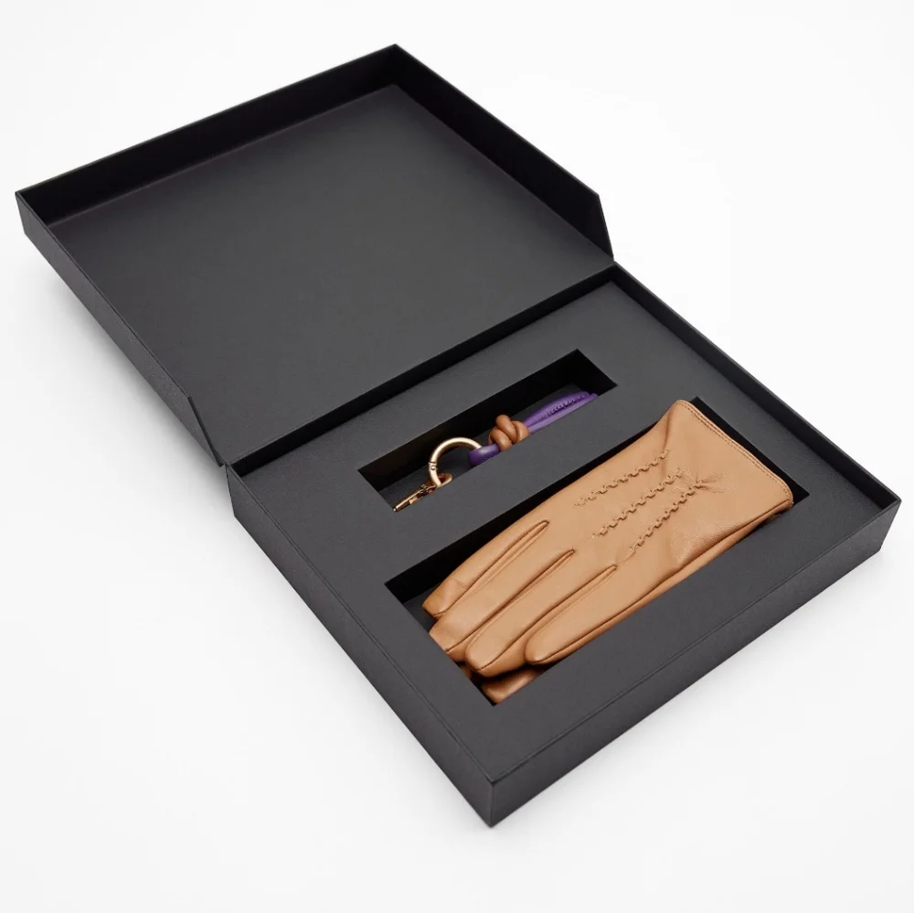 ZARA LEATHER GLOVES AND KEY FOB SET SPECIAL EDITION